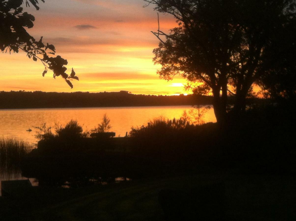 Lough Derg House & The Lake Cafe Nenagh Kültér fotó